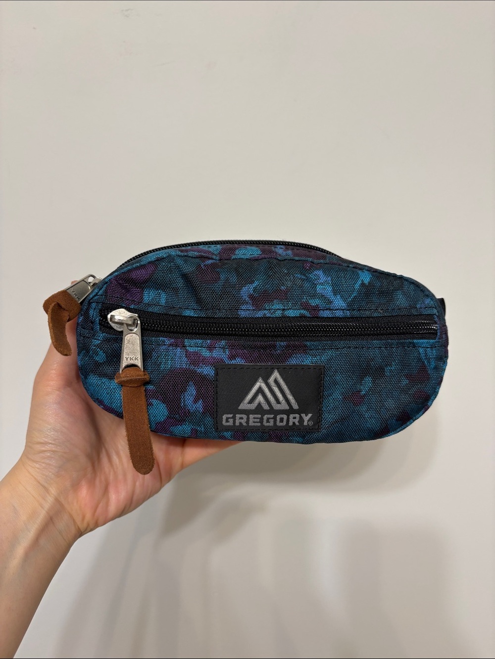 Gregory blue floral limited edition pouch preloved